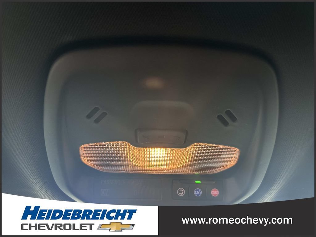 Certified 2024 Chevrolet Trax RS w/ Driver Confidence Package FWD image 25