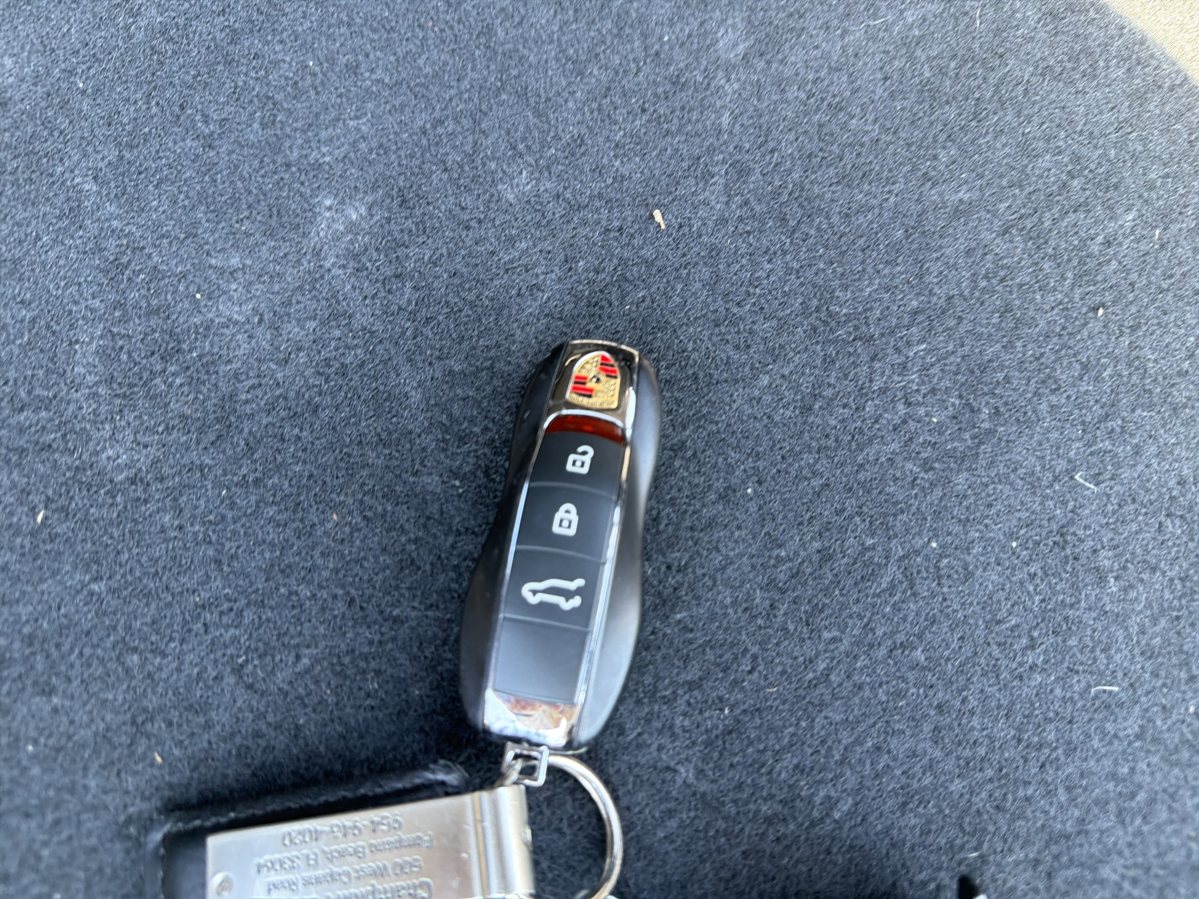 Used 2023 Porsche Macan S AWD/4WD image 29