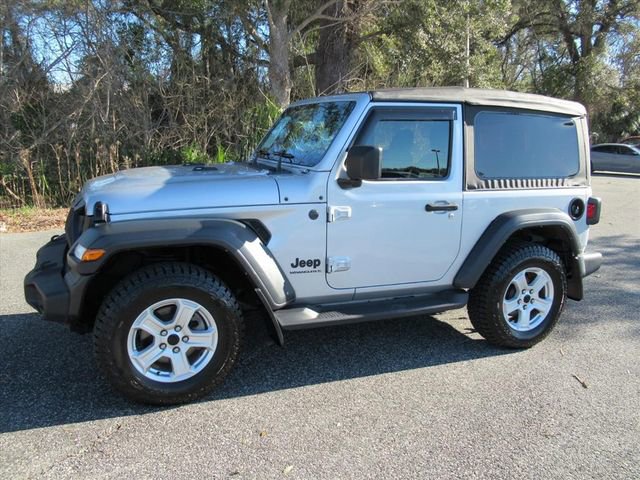 Used 2023 Jeep Wrangler Sport S image 4
