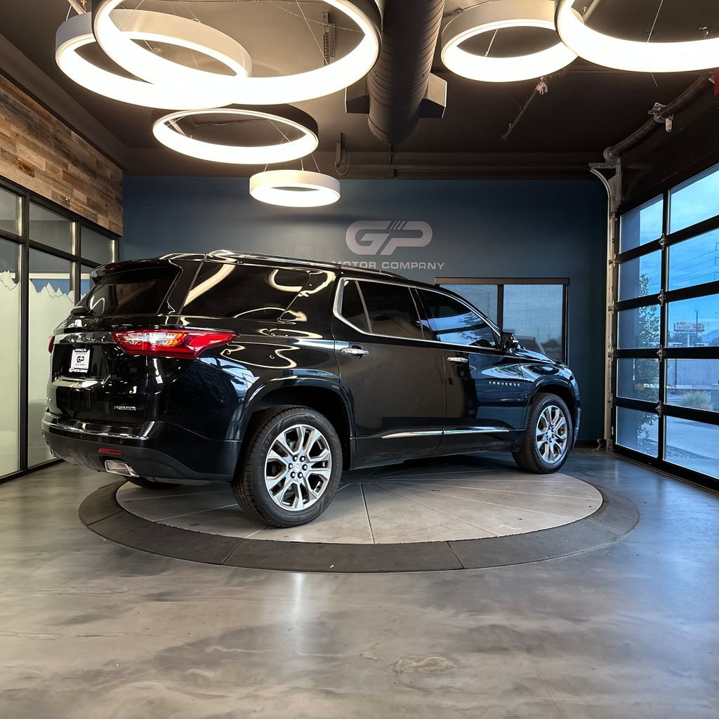 Used 2019 Chevrolet Traverse Premier AWD/4WD image 3