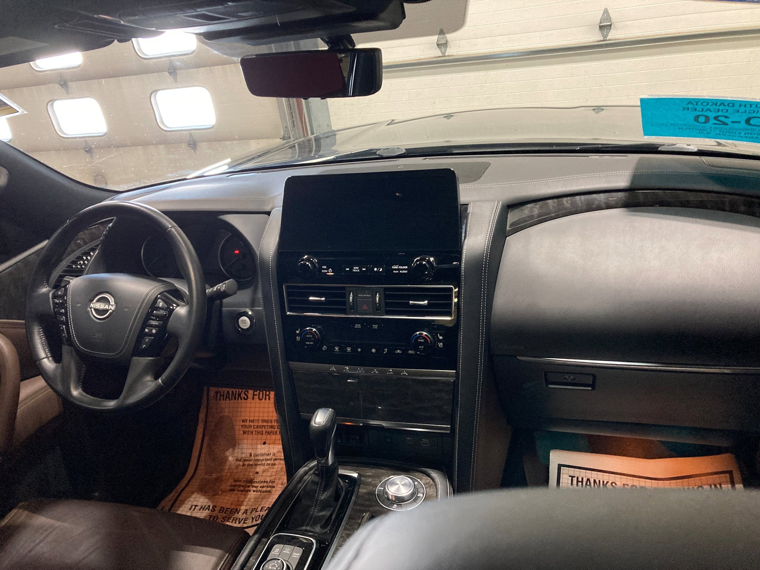Used 2022 Nissan Armada Platinum w/ Captain's Chairs Package image 16
