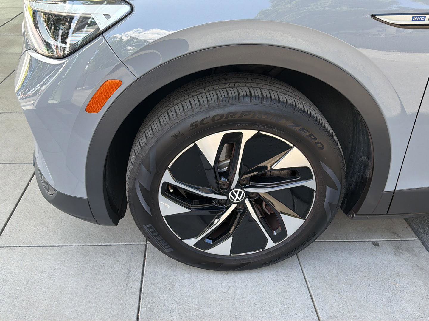 Certified 2022 Volkswagen ID.4 Pro AWD/4WD image 9