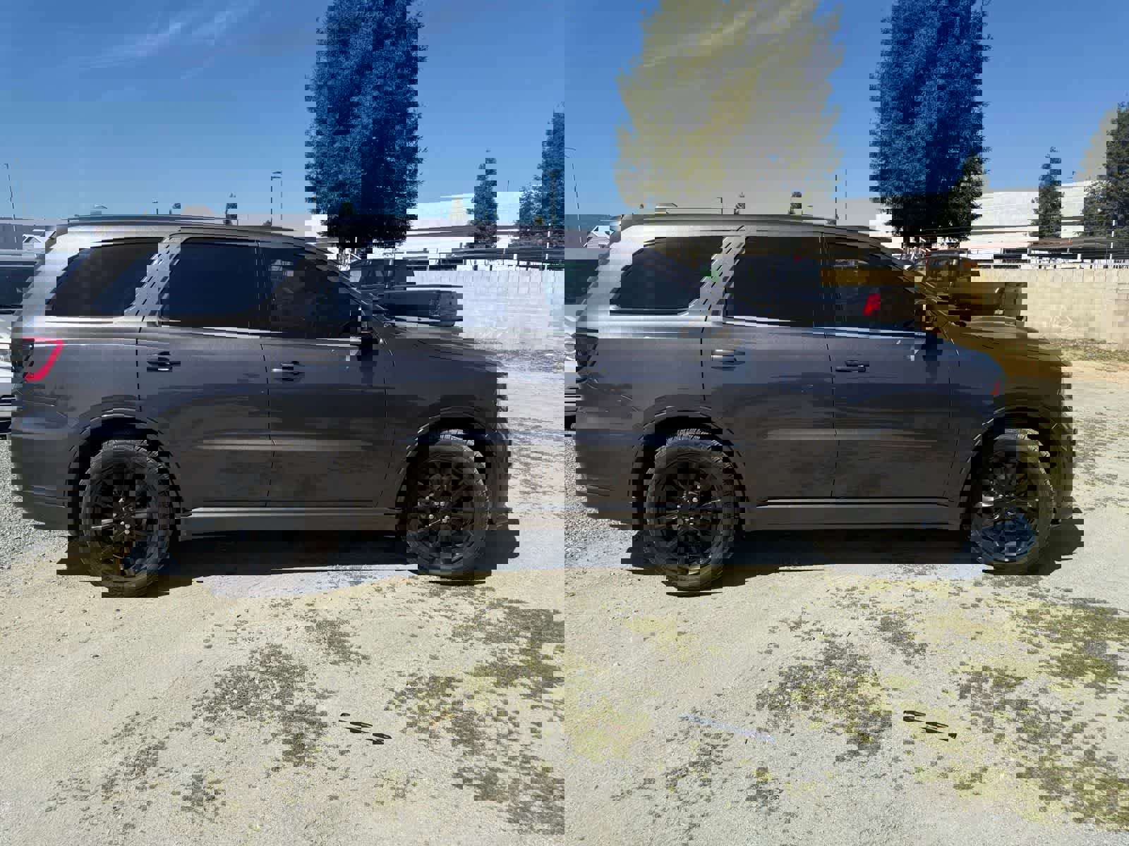 Used 2018 Dodge Durango R/T w/ Blacktop Package image 4