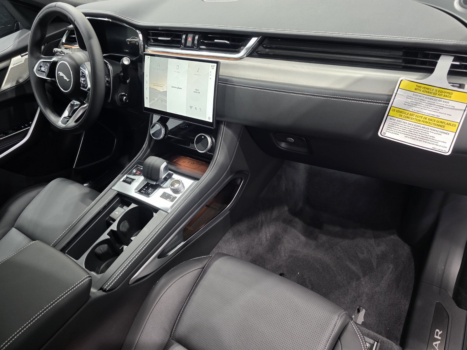 New 2026 Jaguar F-PACE R-Dynamic S AWD/4WD image 23