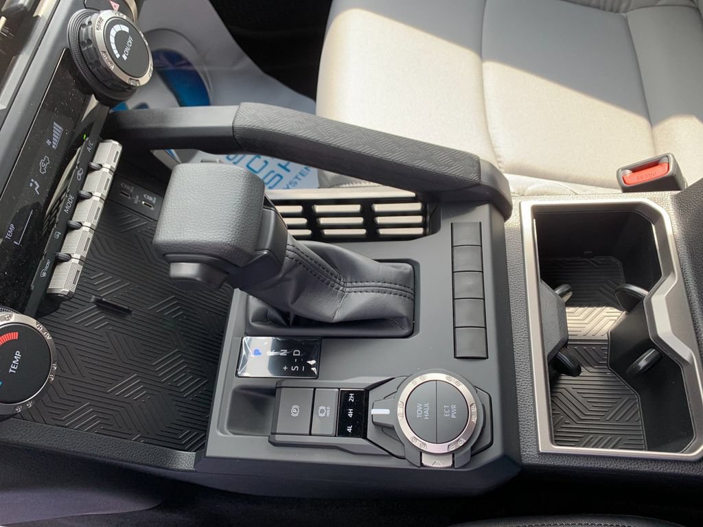 New 2026 Toyota Tacoma SR5 AWD/4WD image 23
