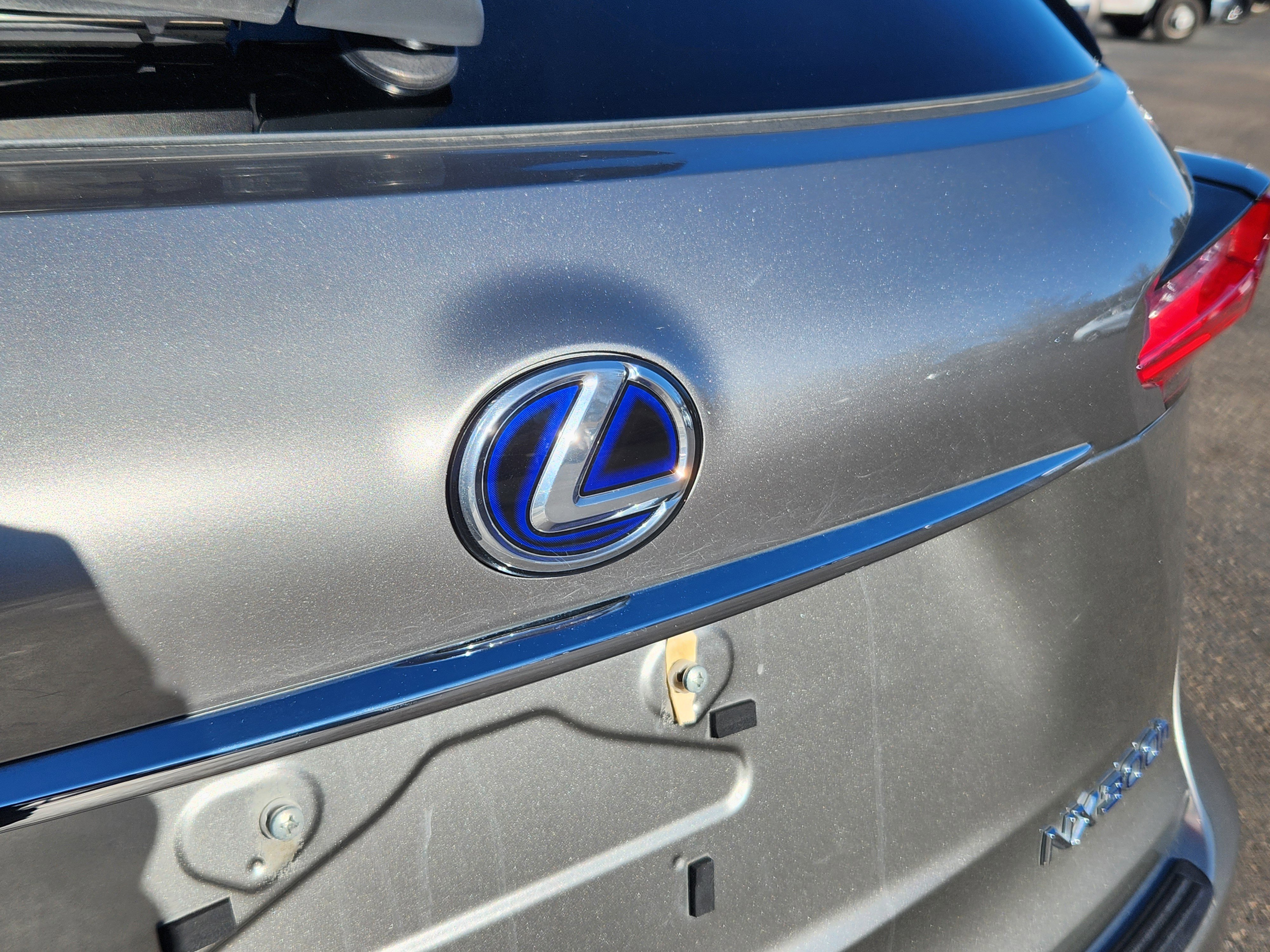 Used 2017 Lexus NX 300h AWD image 17