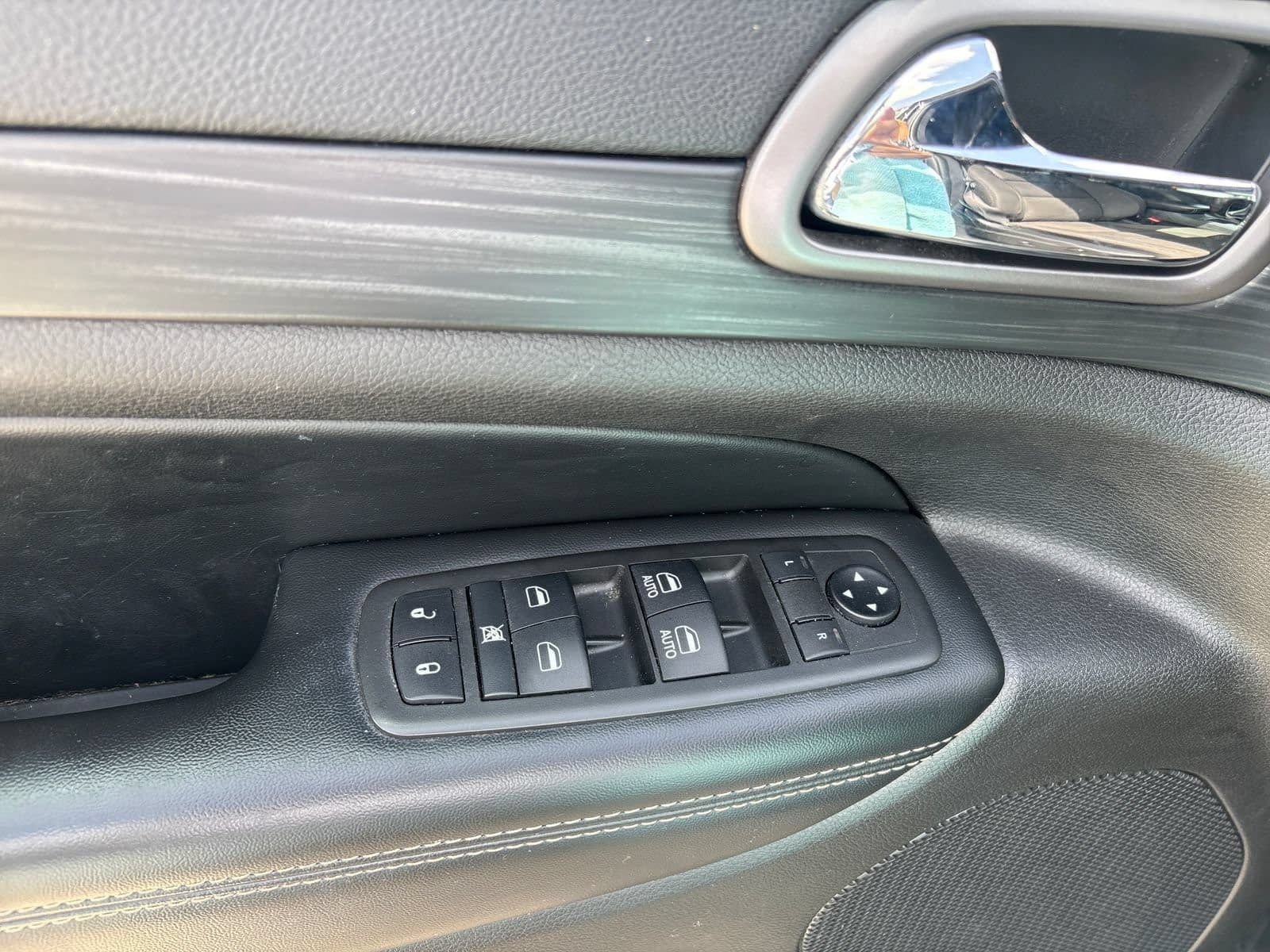 Used 2021 Jeep Grand Cherokee Freedom Edition RWD image 28