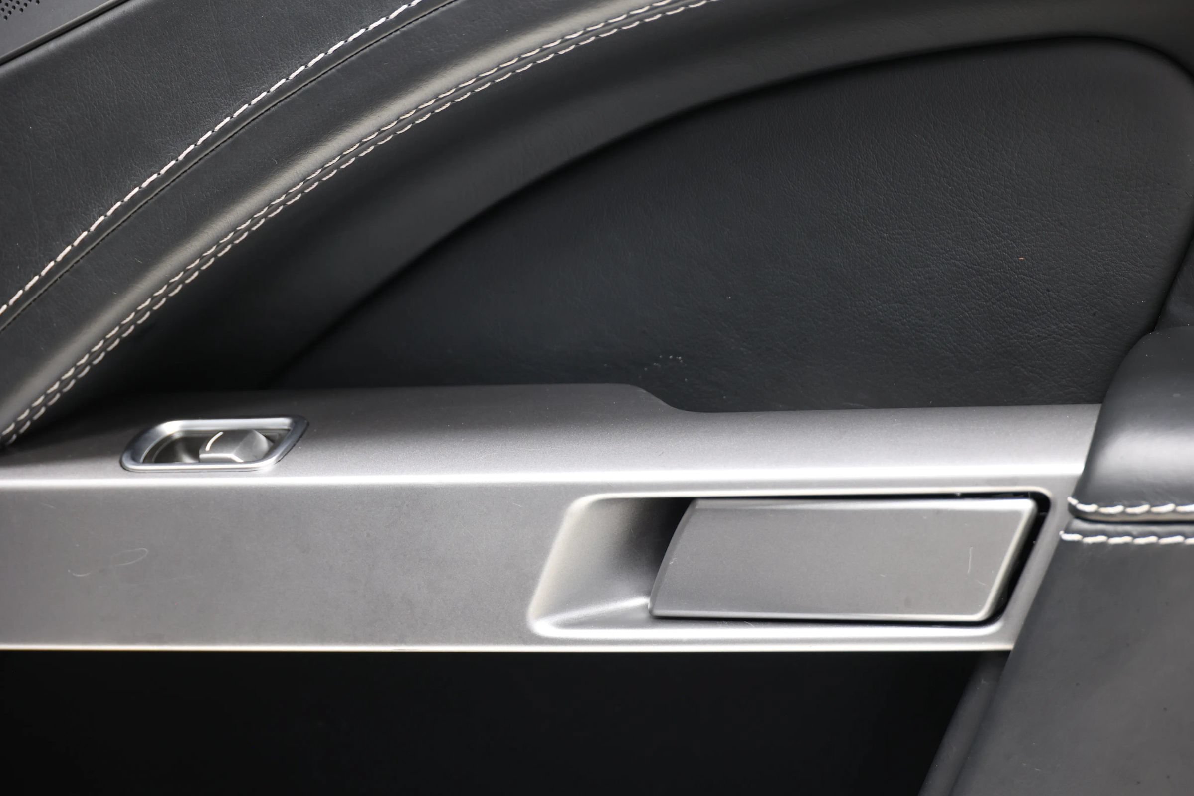 Used 2015 Aston Martin Rapide S RWD image 82