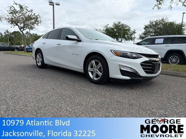 Used 2024 Chevrolet Malibu LT FWD image 1