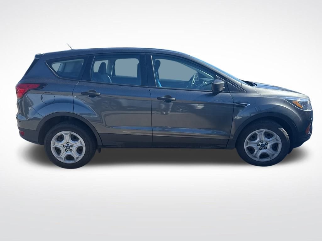 Used 2019 Ford Escape S image 6