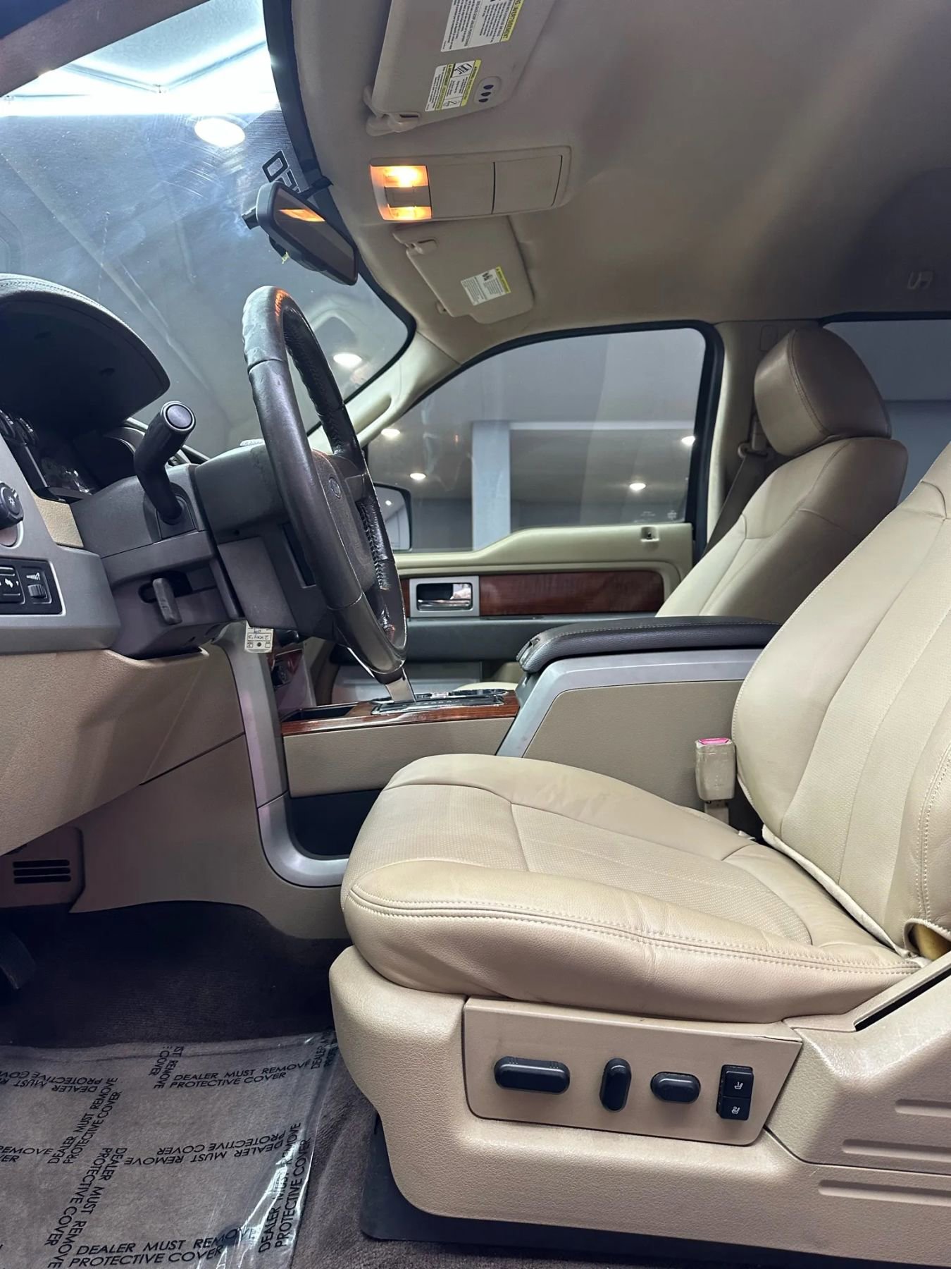 Used 2009 Ford F150 Lariat image 12