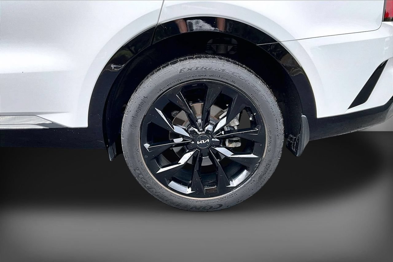 Used 2022 Kia Sorento SX FWD image 35