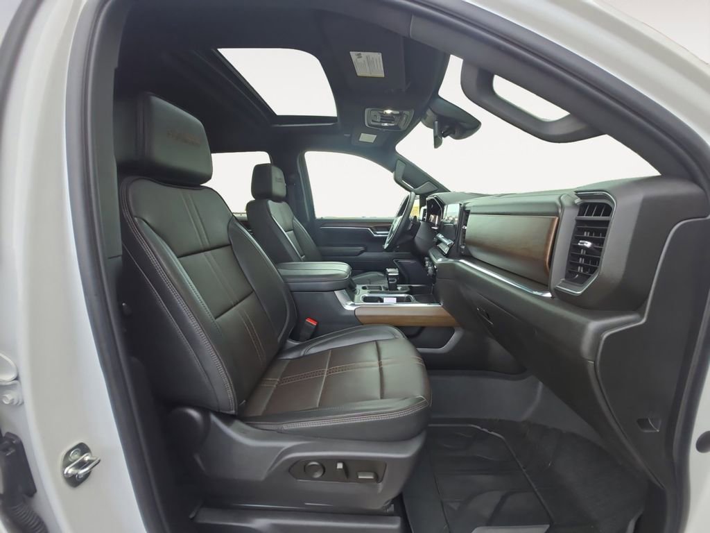 Certified 2023 Chevrolet Silverado 1500 High Country w/ High Country Premium Package image 15