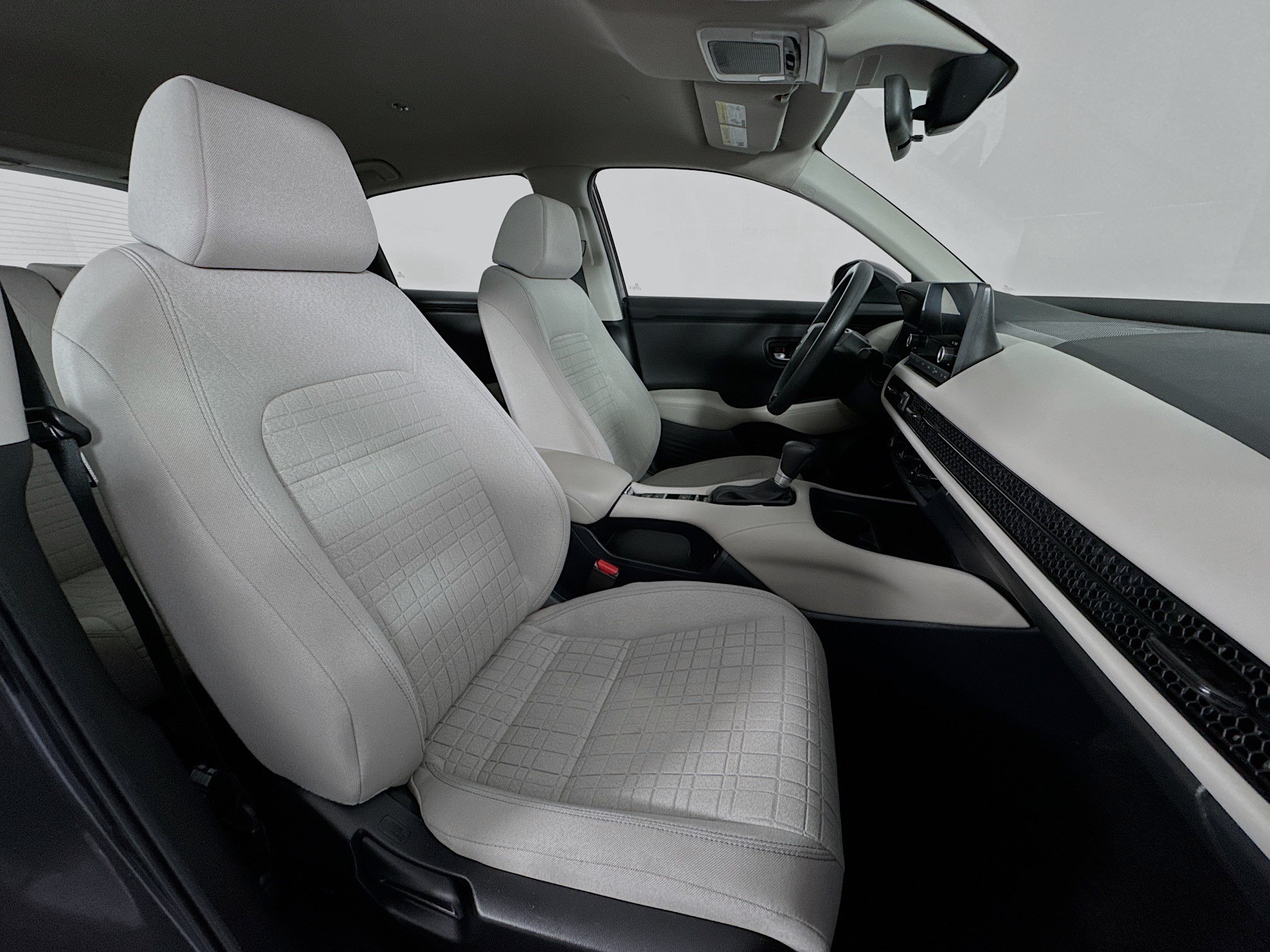 Certified 2024 Honda HR-V LX image 25