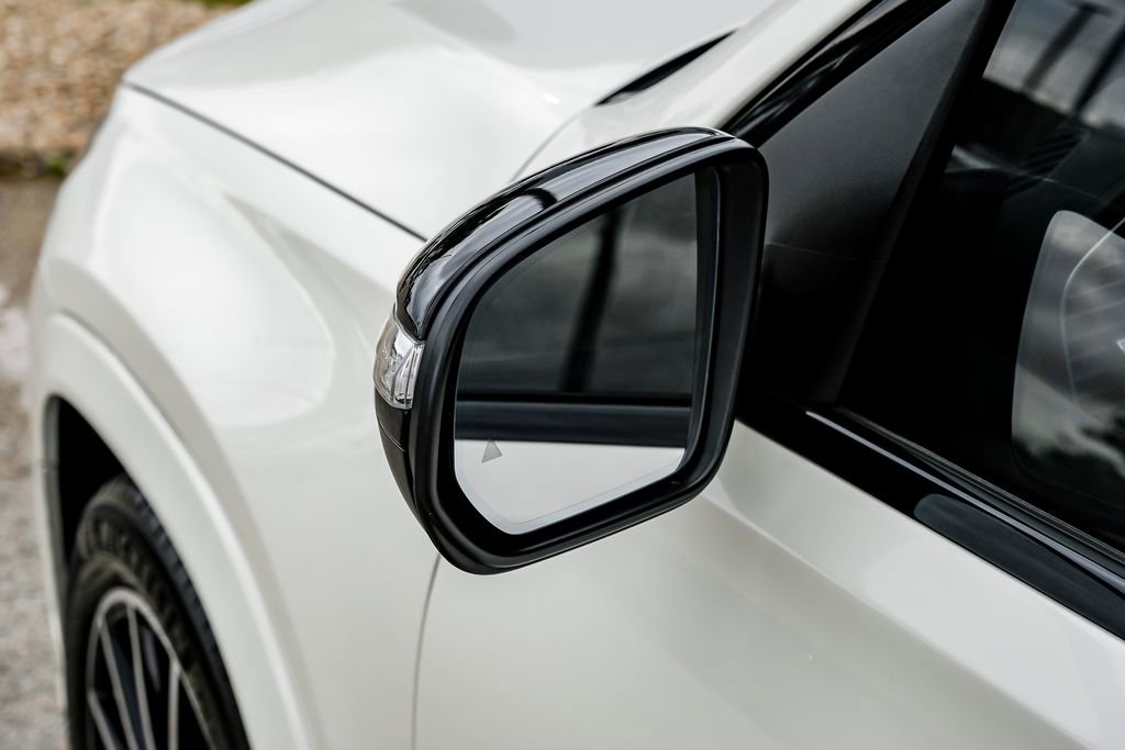 Used 2023 Mercedes-Benz GLS 580 4MATIC image 58