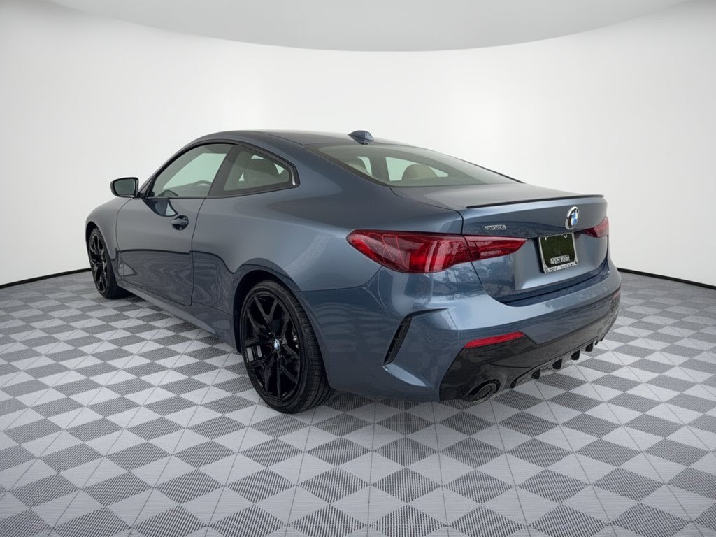 Used 2027 BMW 430i Coupe w/ M Sport Package AWD/4WD image 3