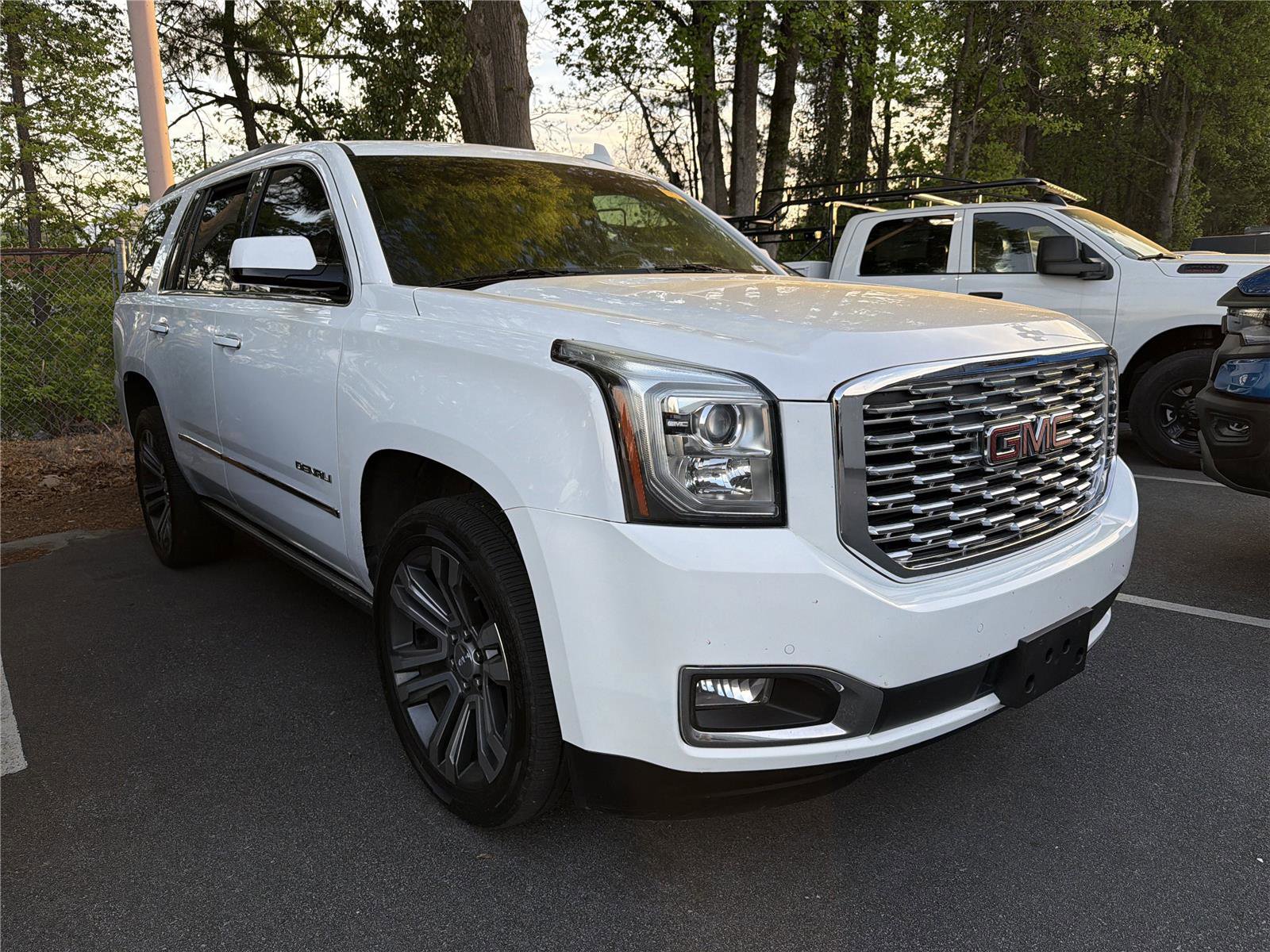 Used 2018 GMC Yukon Denali w/ Denali Ultimate Package image 3