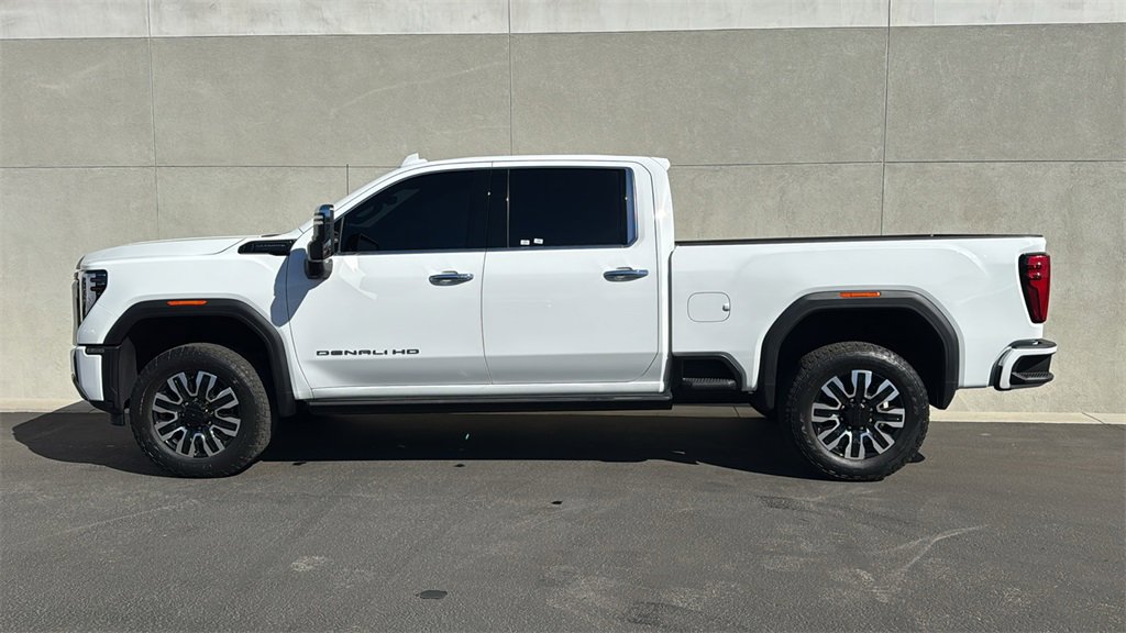 Used 2024 GMC Sierra 2500 Denali Ultimate image 5