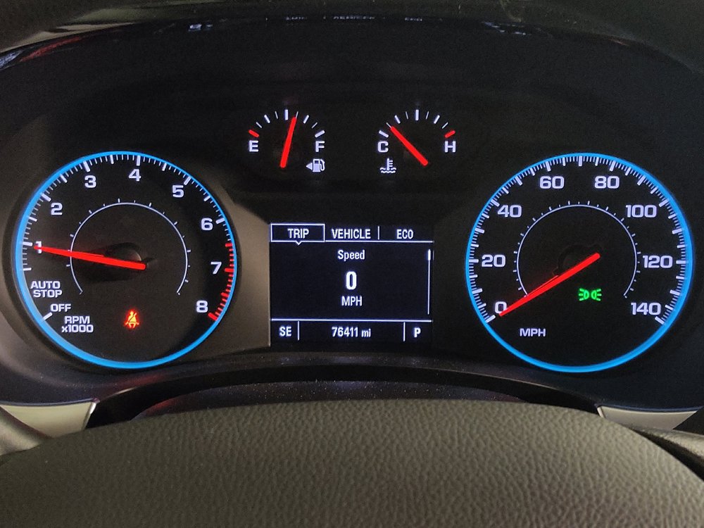Used 2021 Chevrolet Traverse LS FWD image 23