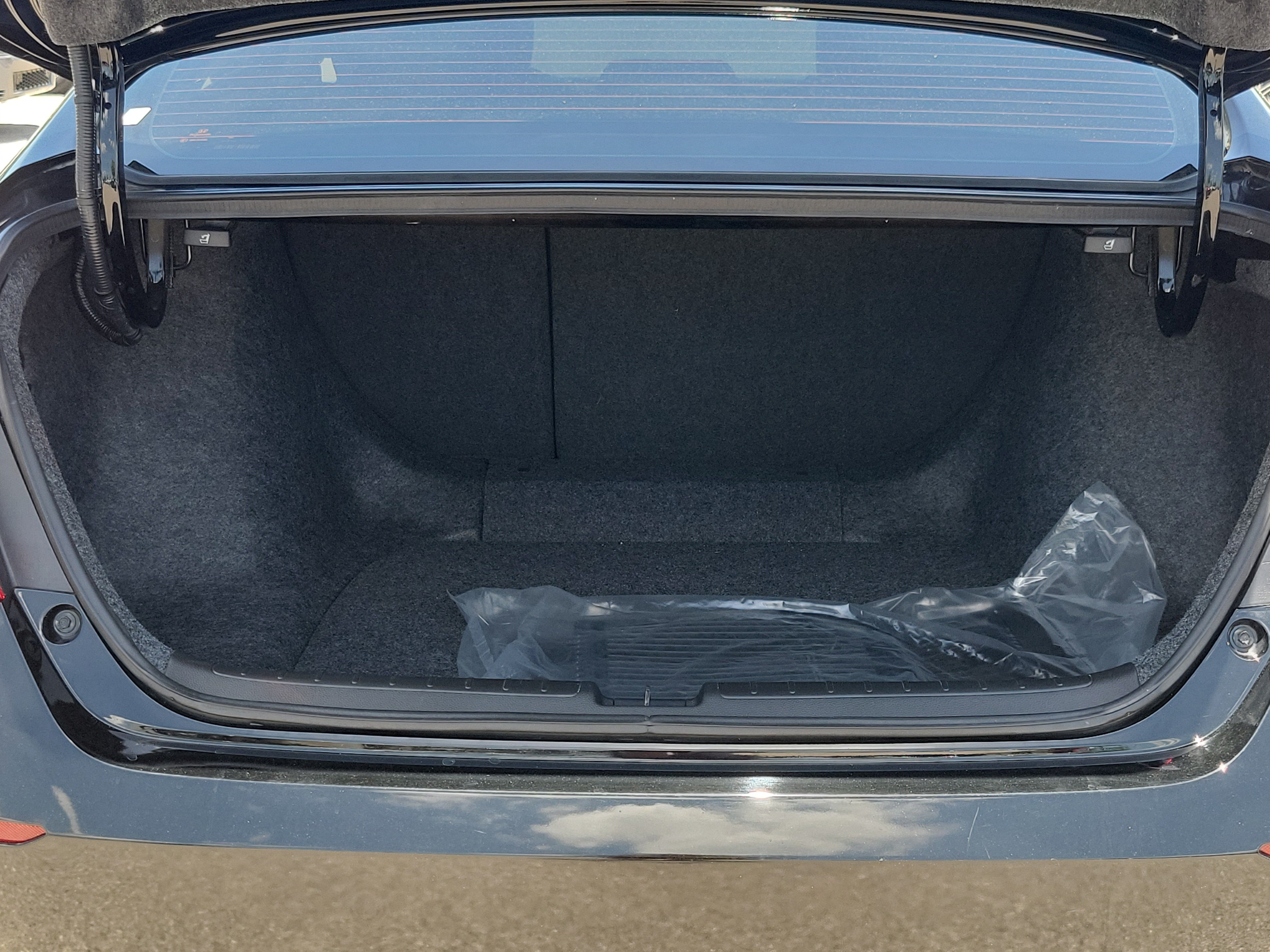 Used 2022 Honda Accord Sport Special Edition image 10