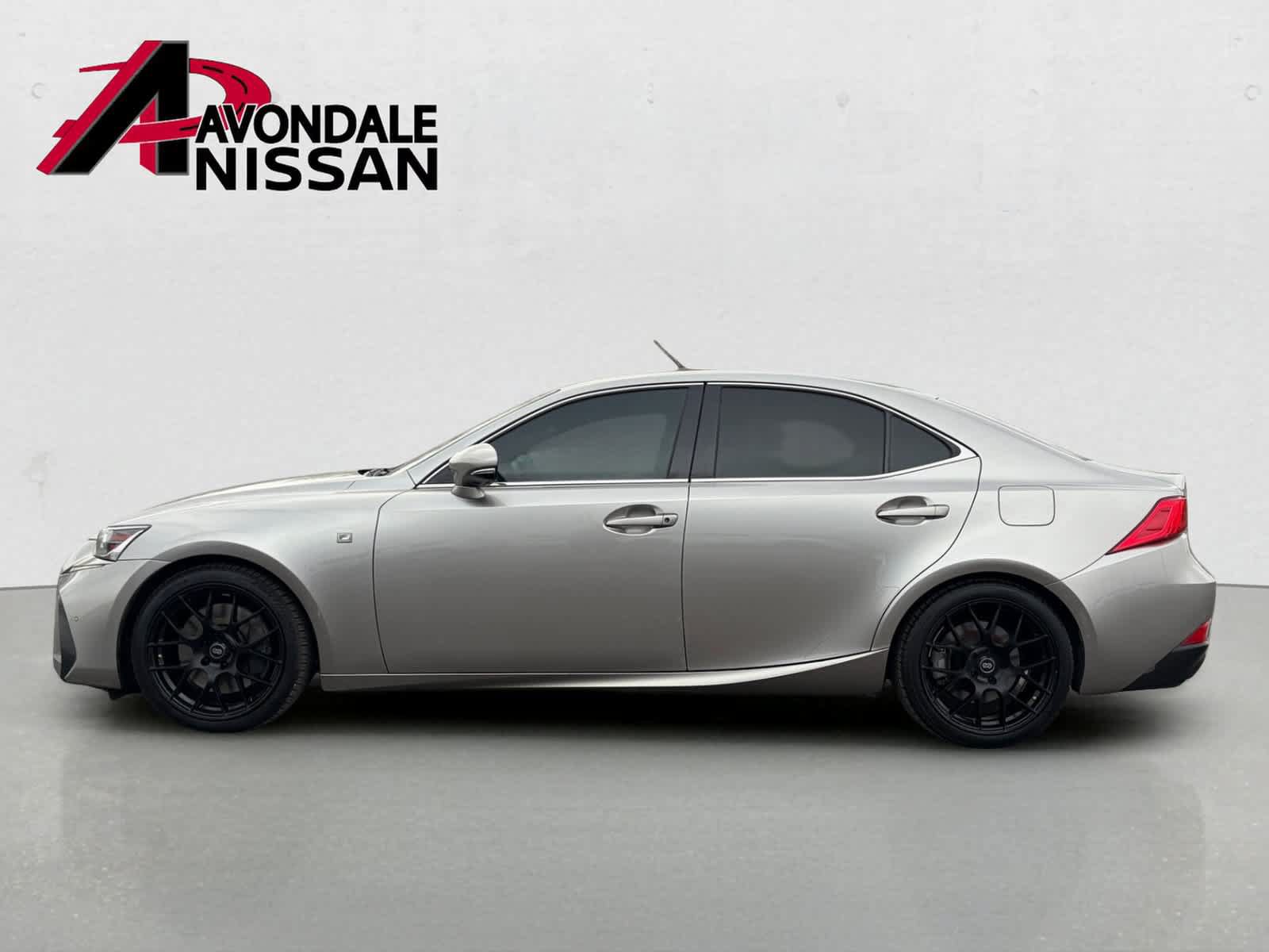 Used 2018 Lexus IS 300 F Sport RWD image 3