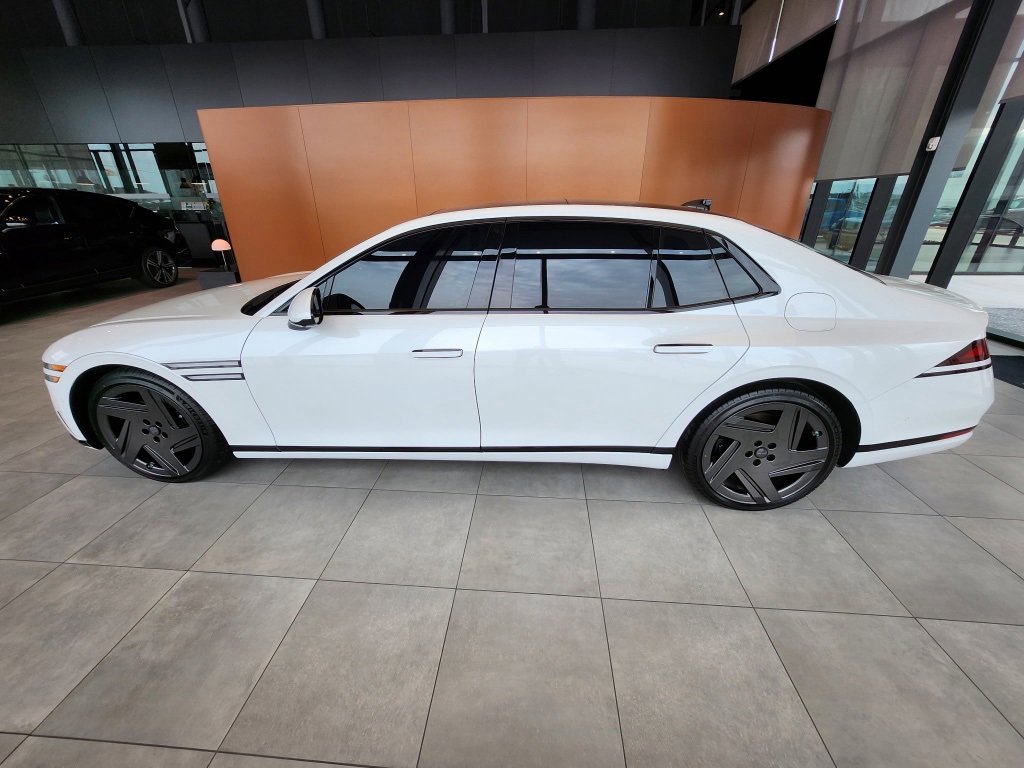 New 2026 Genesis G90 3.5T Prestige image 7