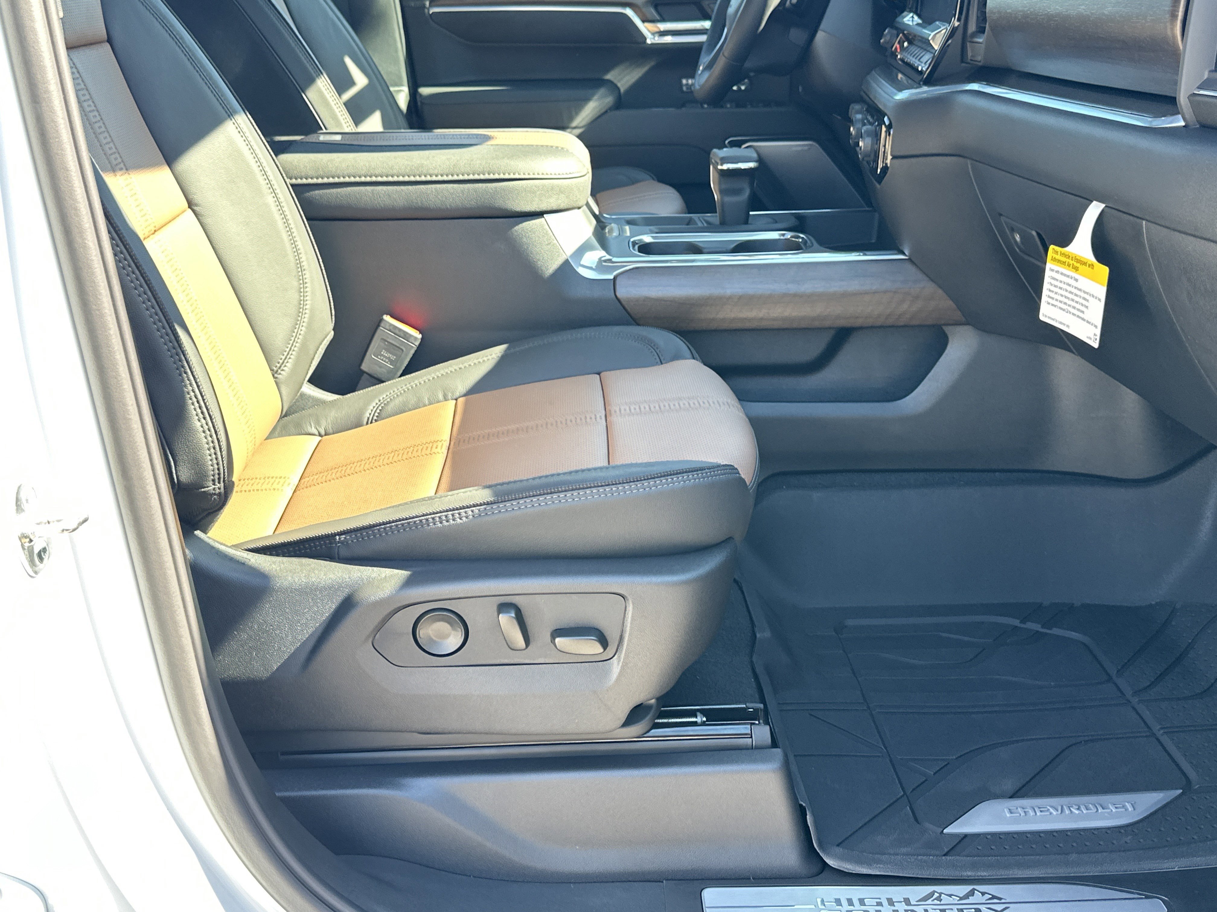 New 2026 Chevrolet Silverado 1500 High Country w/ High Country Premium Package image 13