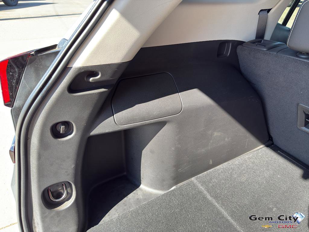 Used 2023 GMC Terrain Denali image 10