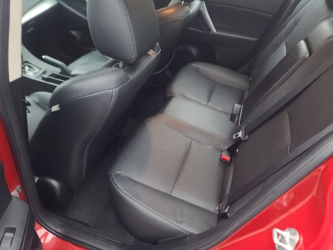 Used 2012 MAZDA MAZDA3 s Grand Touring image 11