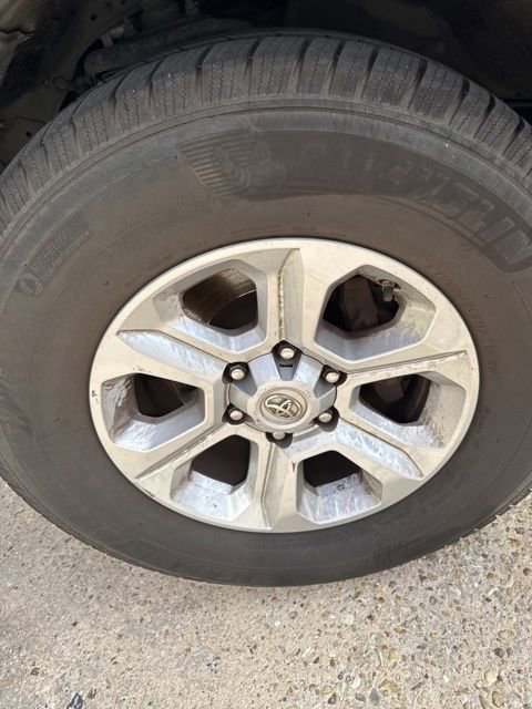 Used 2016 Toyota 4Runner SR5 image 37