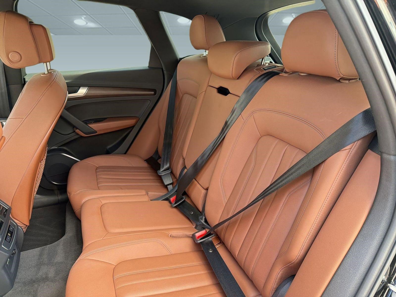 Used 2022 Audi Q5 2.0T Premium AWD/4WD image 27