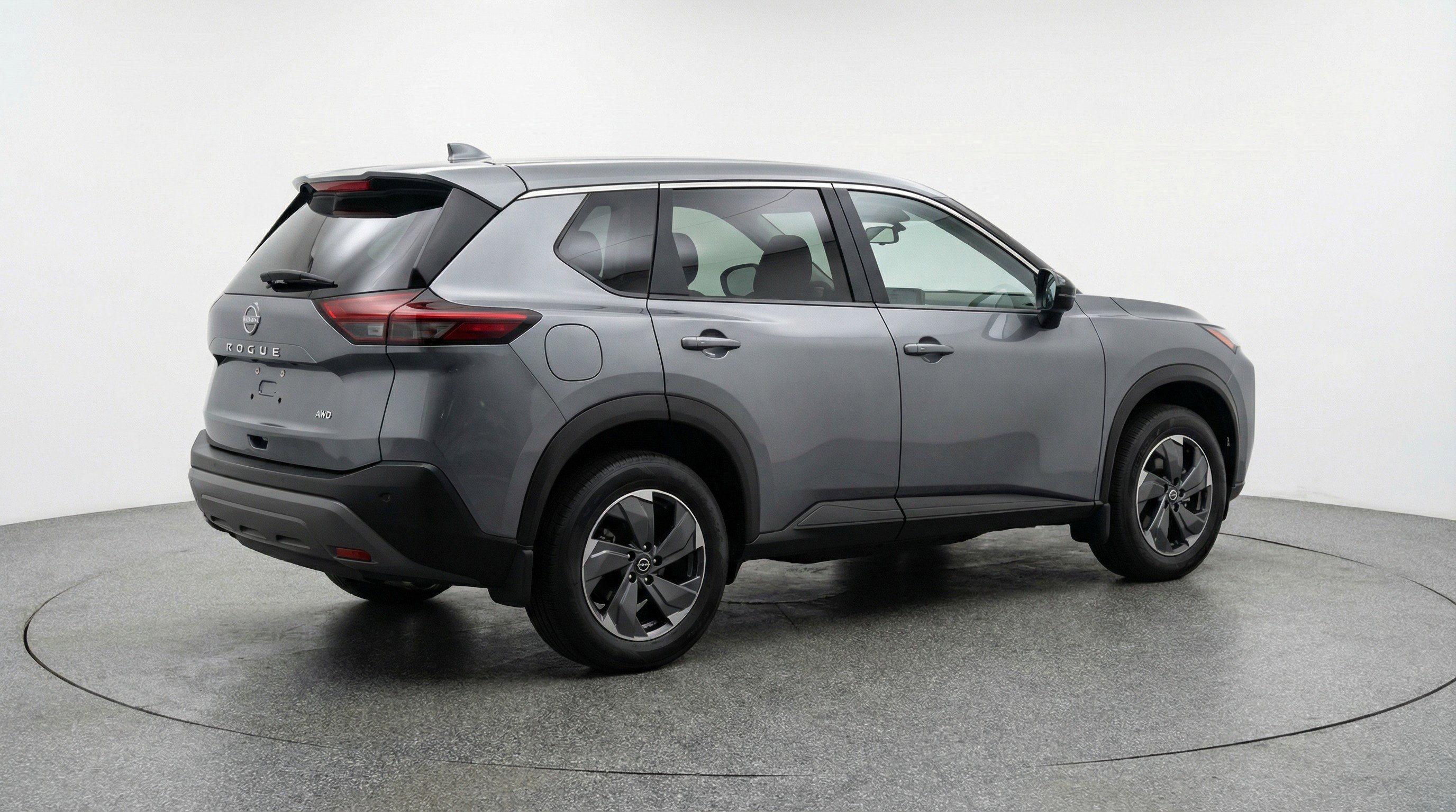 Used 2025 Nissan Rogue SV AWD/4WD image 9