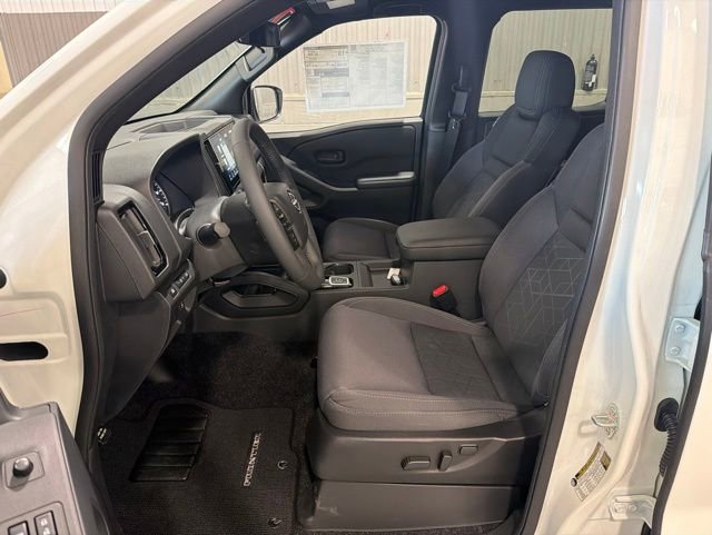 New 2026 Nissan Frontier SV AWD/4WD image 9