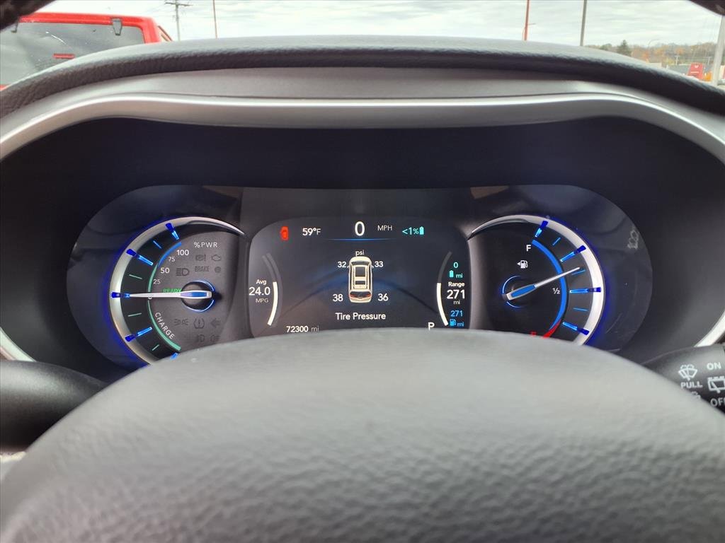 Used 2024 Chrysler Pacifica Select image 32