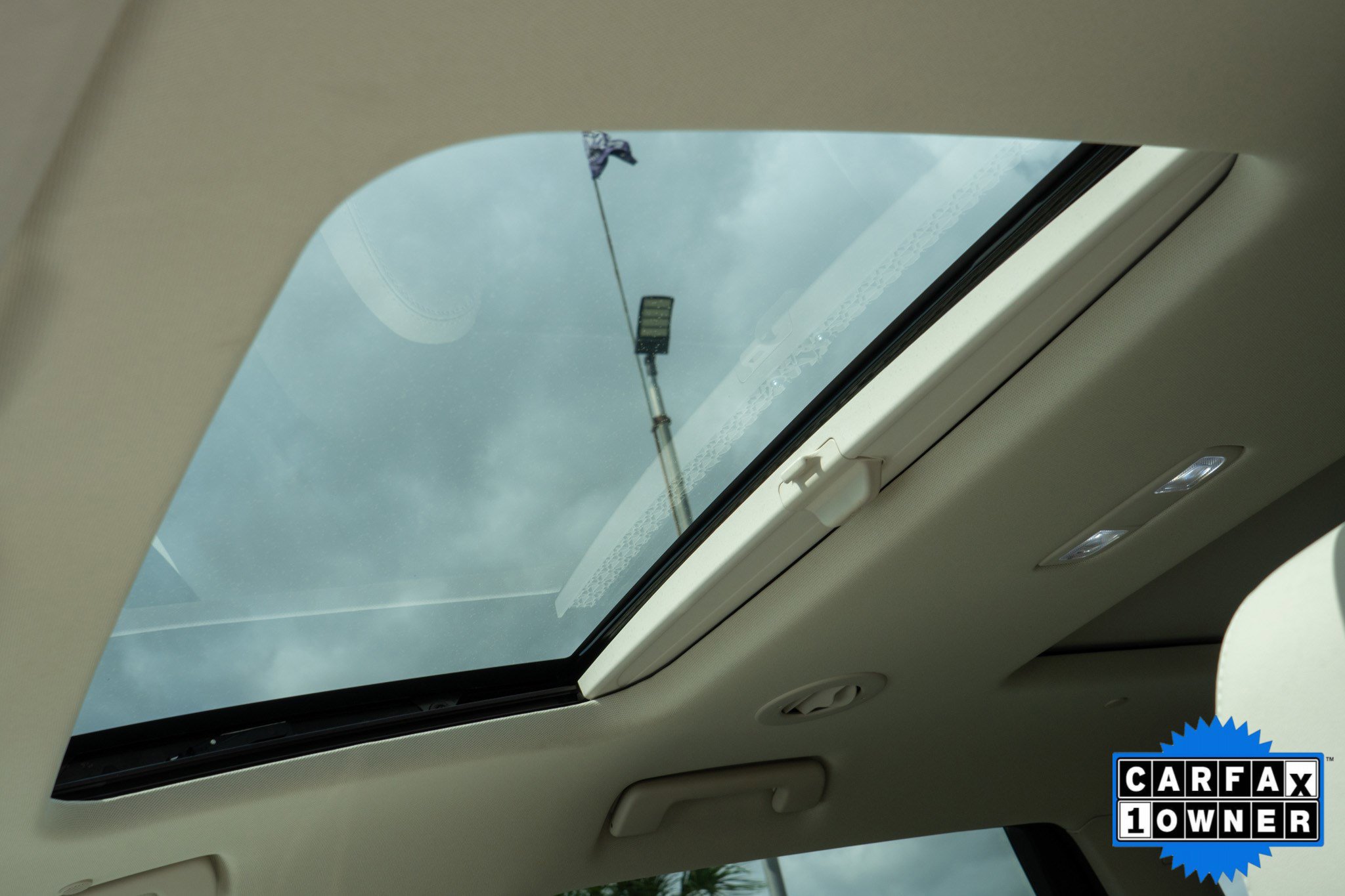 Used 2022 Buick Enclave Premium w/ Experience Buick Package image 18