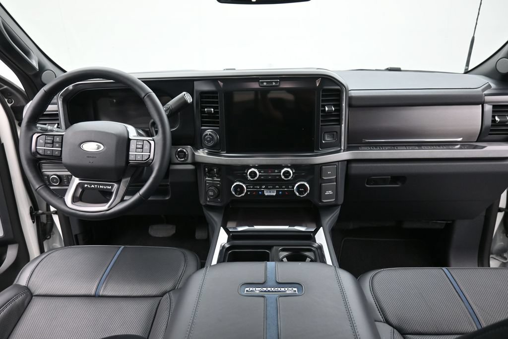 Used 2026 Ford F250 Platinum AWD/4WD image 14