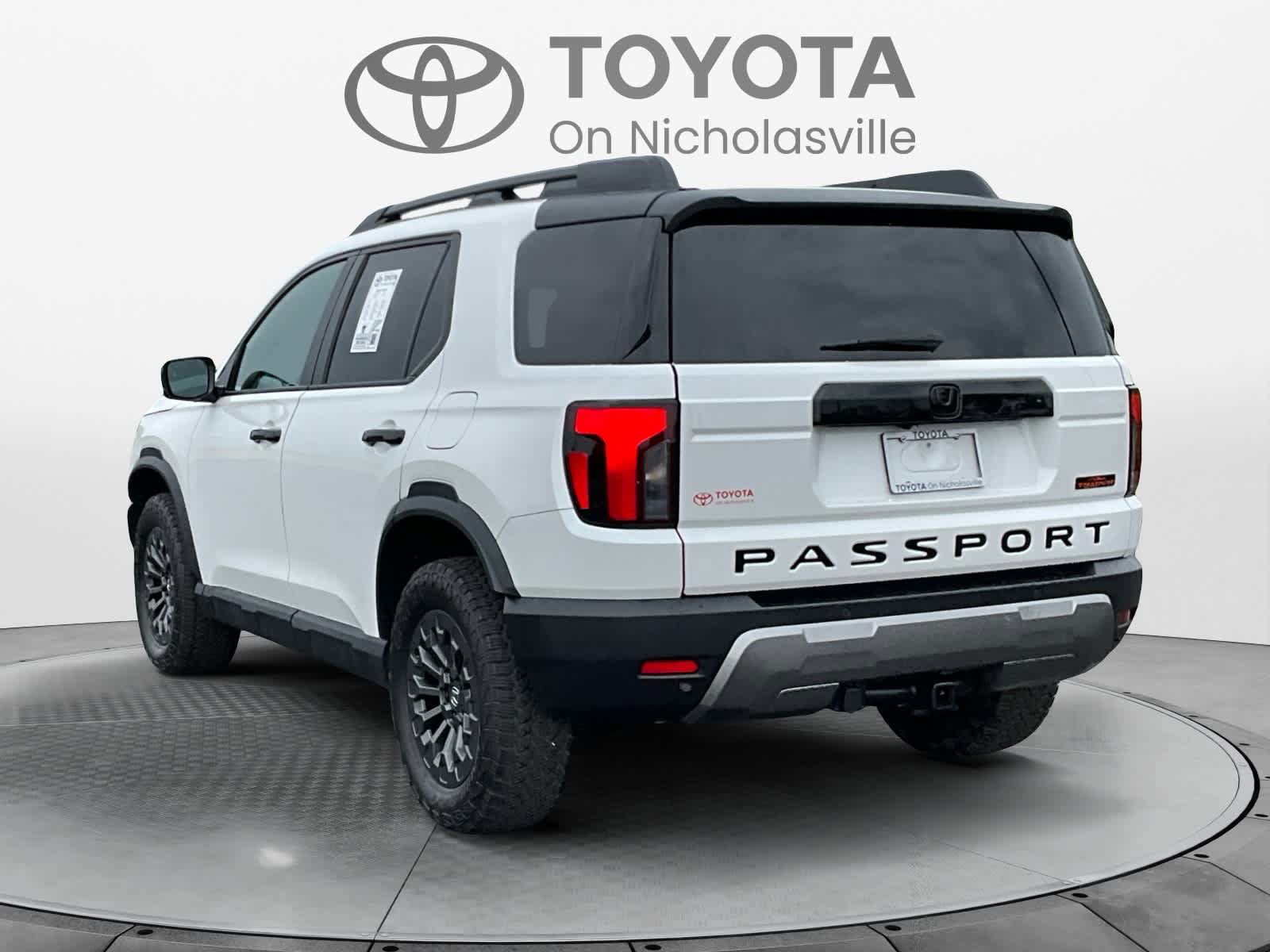 Used 2026 Honda Passport TrailSport image 4