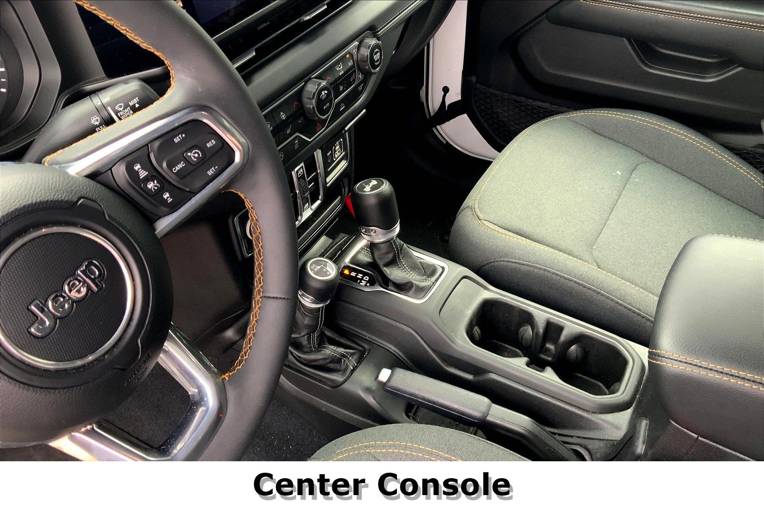 Used 2024 Jeep Wrangler Sahara image 18