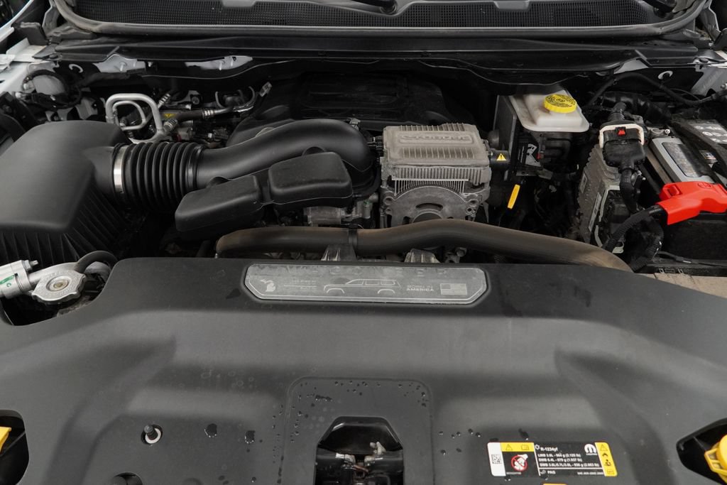 Certified 2023 Jeep Wagoneer 4WD w/ Premium Group I image 50