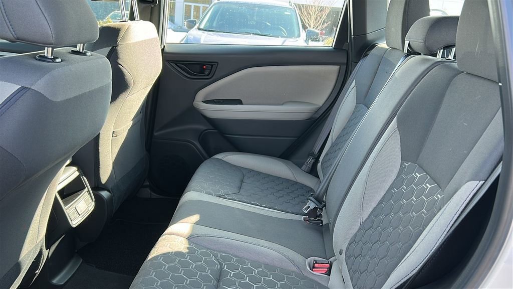 Certified 2025 Subaru Forester w/ Convenience Package #2 image 19