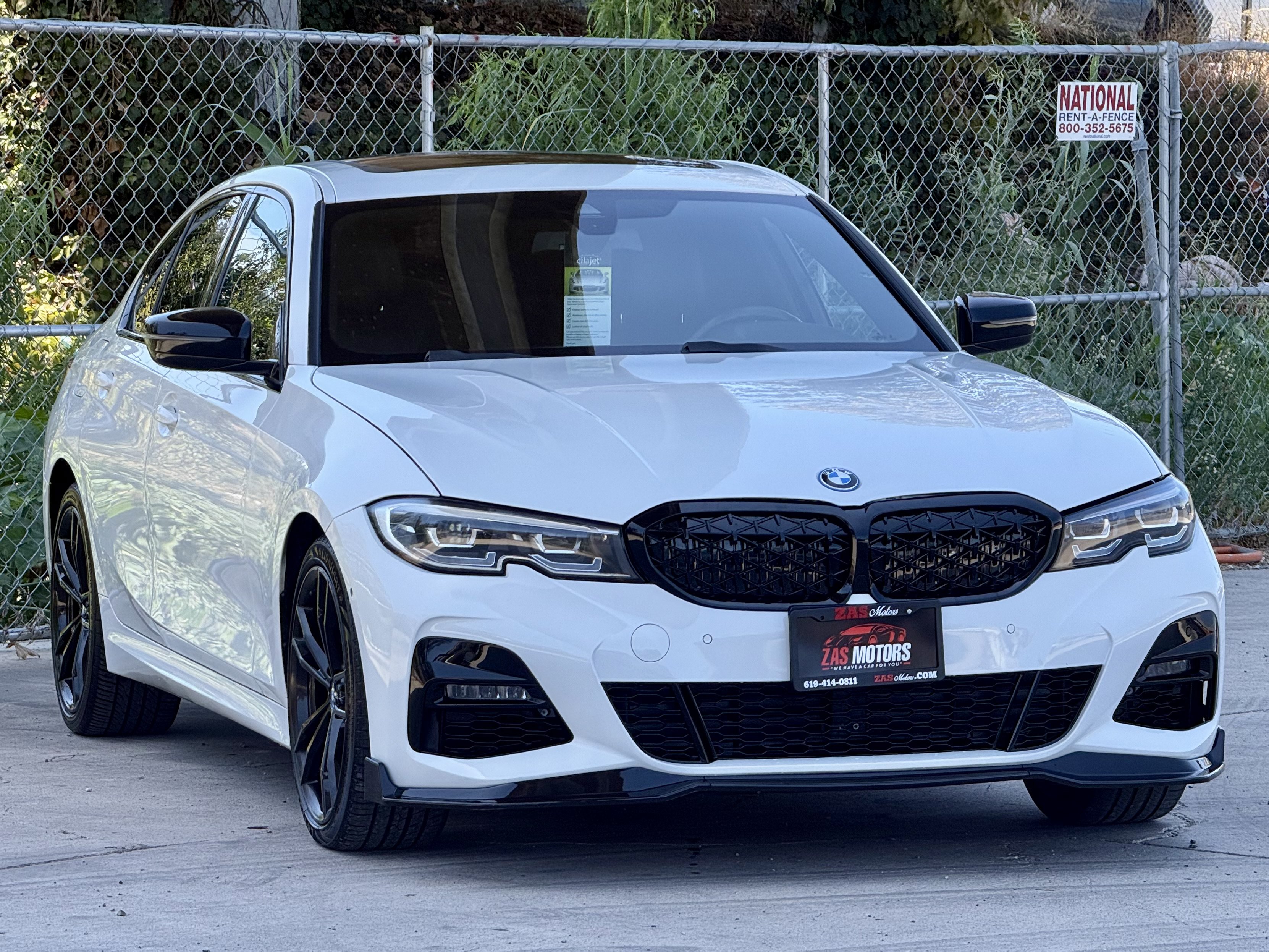 Used 2022 BMW 330e w/ M Sport Package RWD image 2