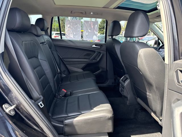 Used 2019 Volkswagen Tiguan SEL Premium AWD/4WD image 10