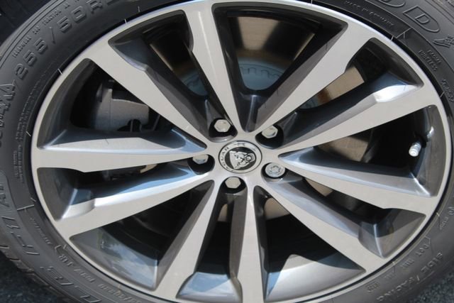 New 2026 Jaguar F-PACE R-Dynamic S image 8