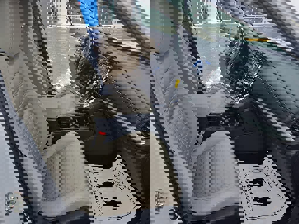 Used 2019 Honda CR-V LX image 13