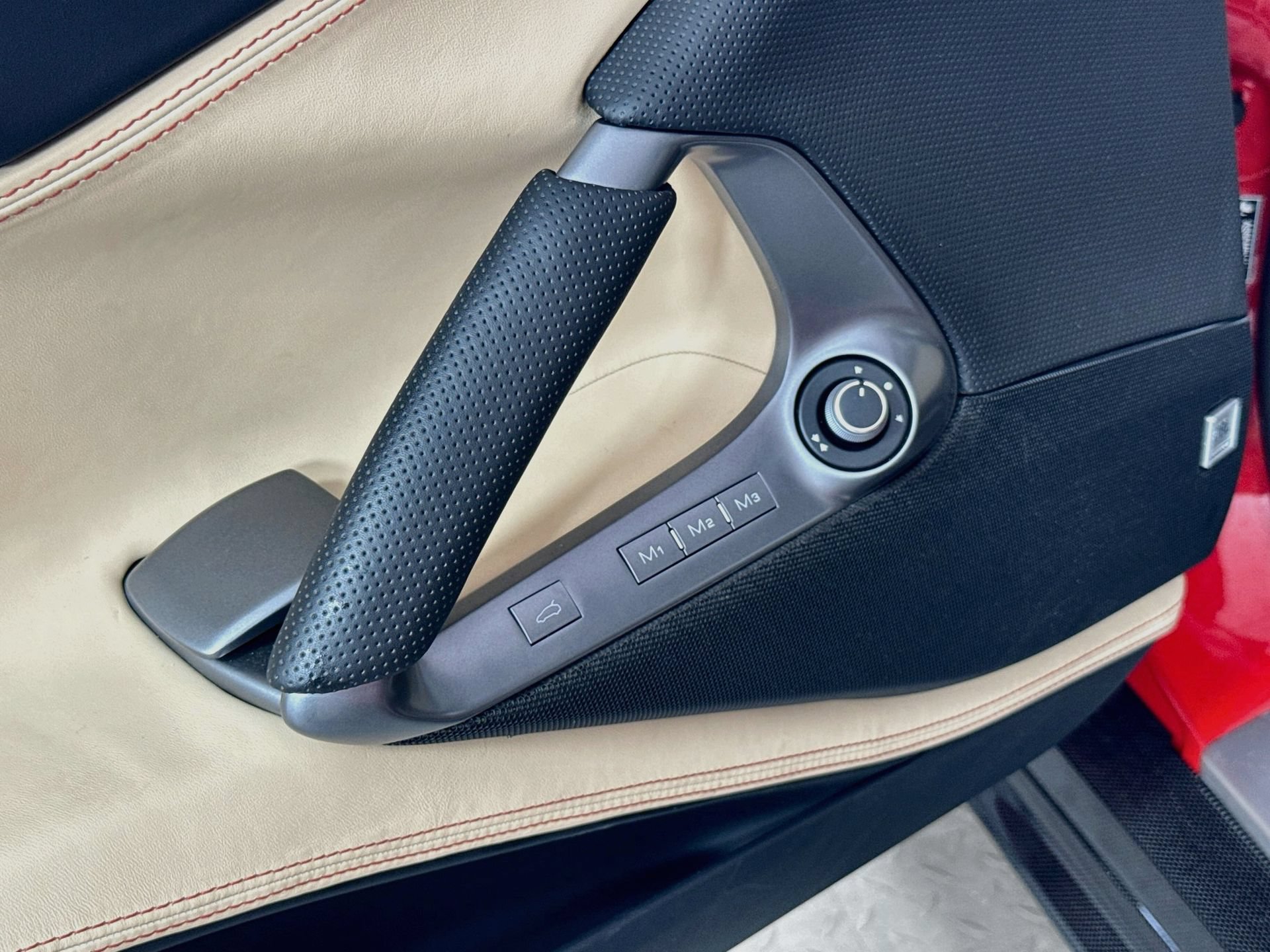 Certified 2022 Ferrari 812 GTS RWD image 16