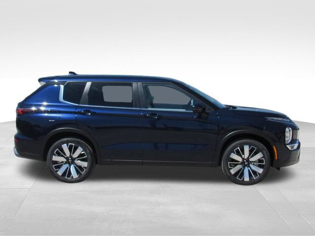 New 2026 Mitsubishi Outlander SE FWD video 2