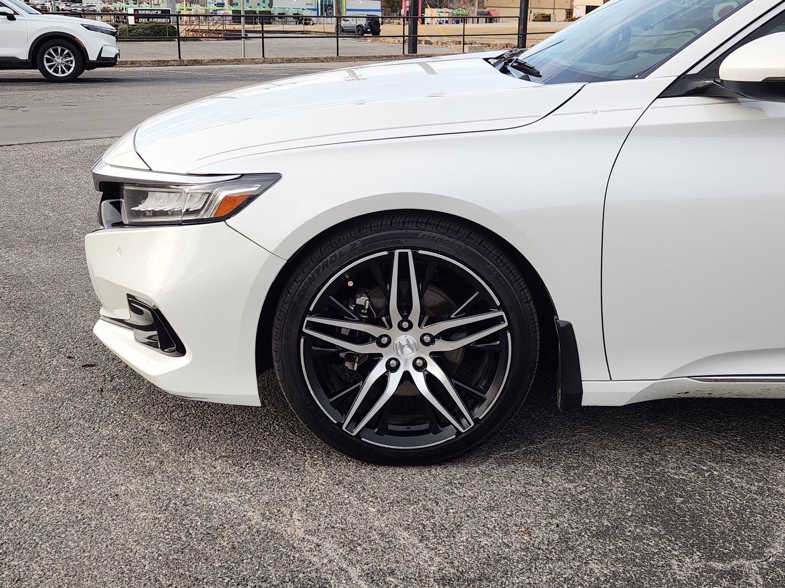 Used 2021 Honda Accord Touring image 9