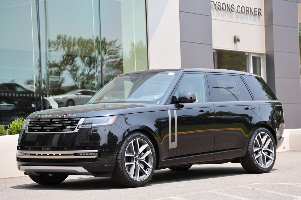 New 2026 Land Rover Range Rover Long Wheelbase SE AWD/4WD image 1