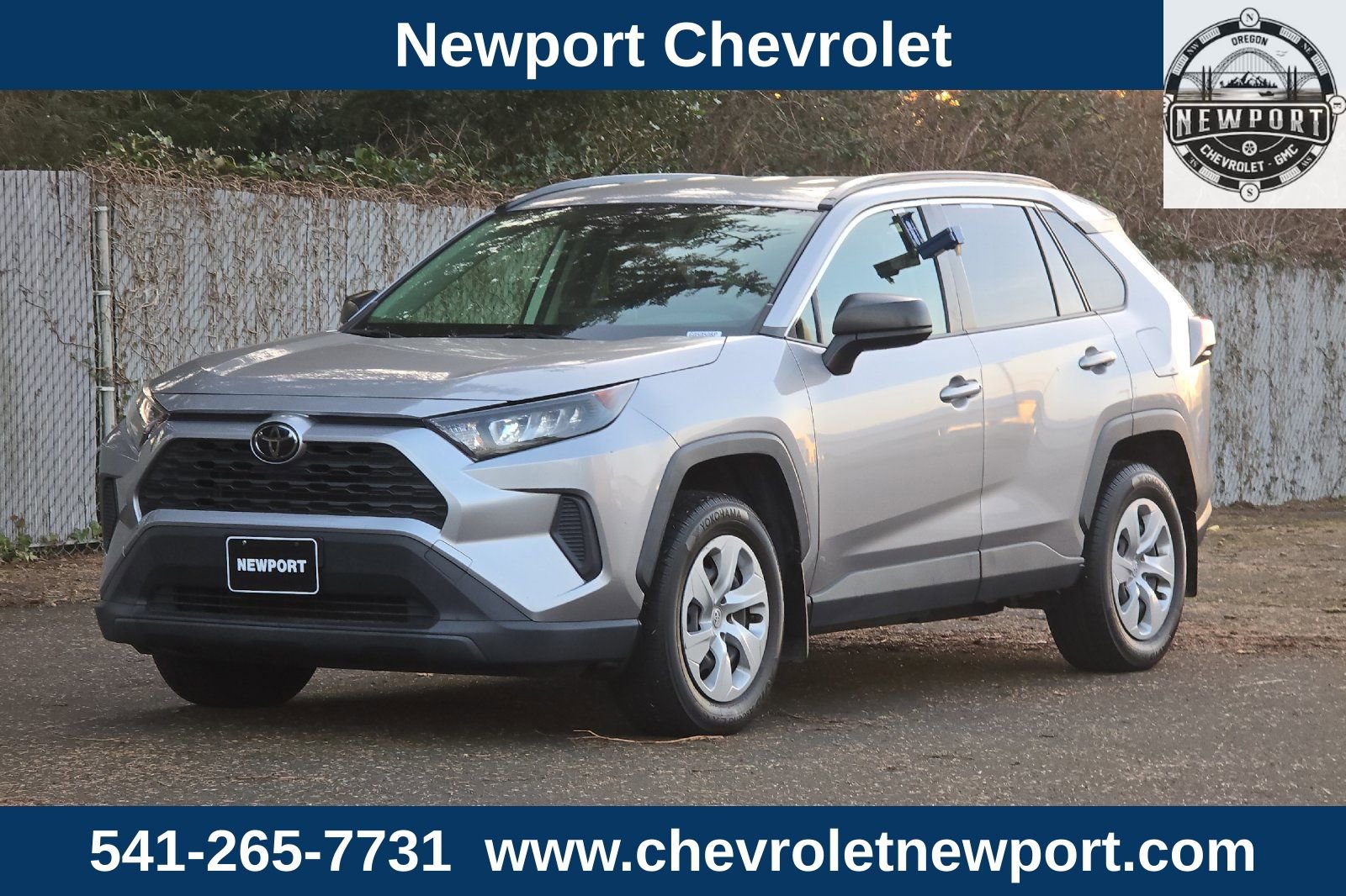 Used 2020 Toyota RAV4 LE image 9