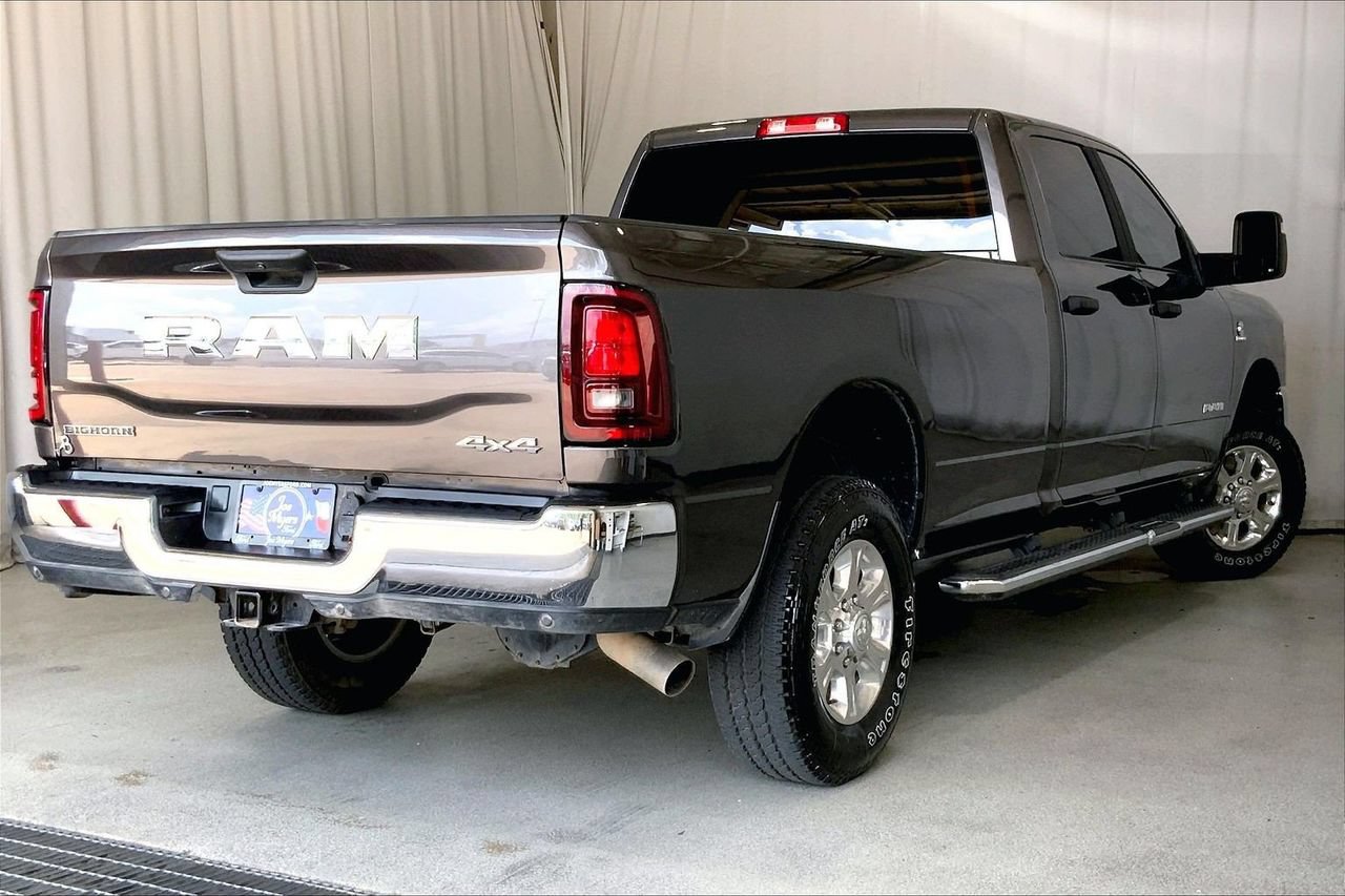 Used 2026 RAM 3500 Big Horn AWD/4WD image 12